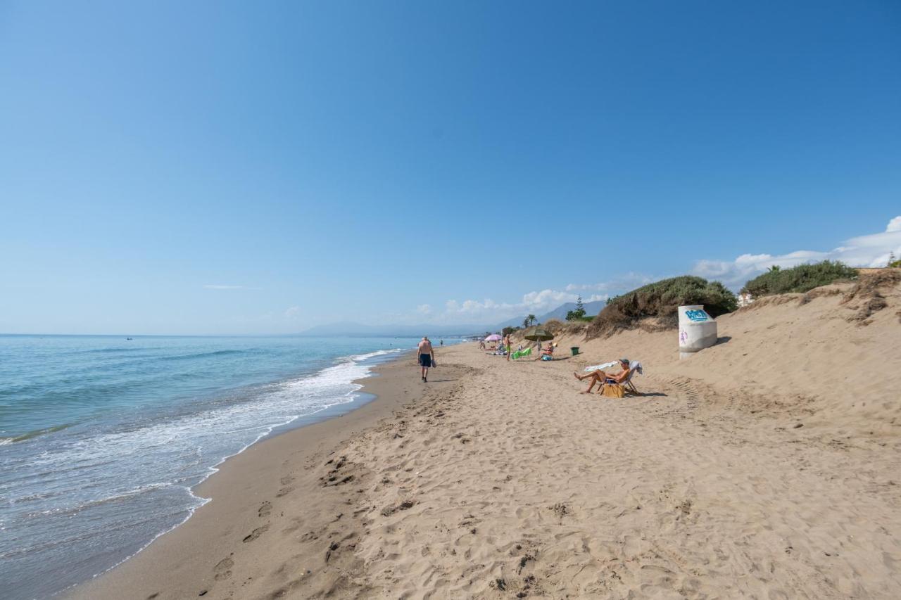 Soek La Romana Seafront Marbella Exterior foto