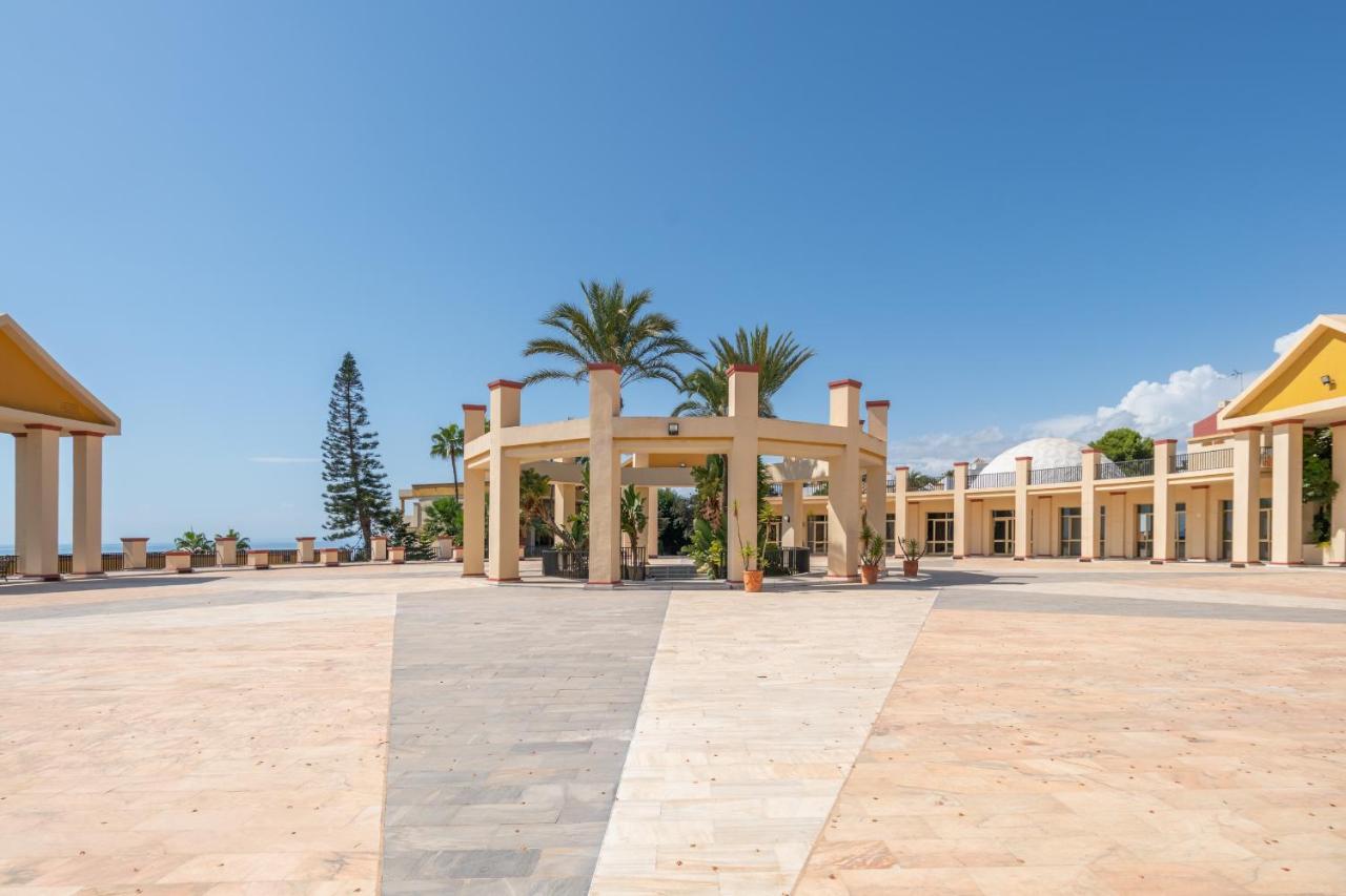 Soek La Romana Seafront Marbella Exterior foto
